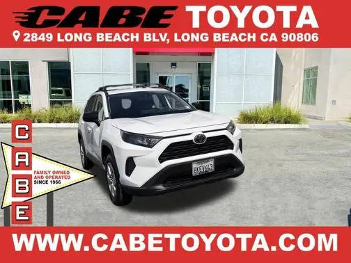 2019 Toyota RAV4 LE FWD photo