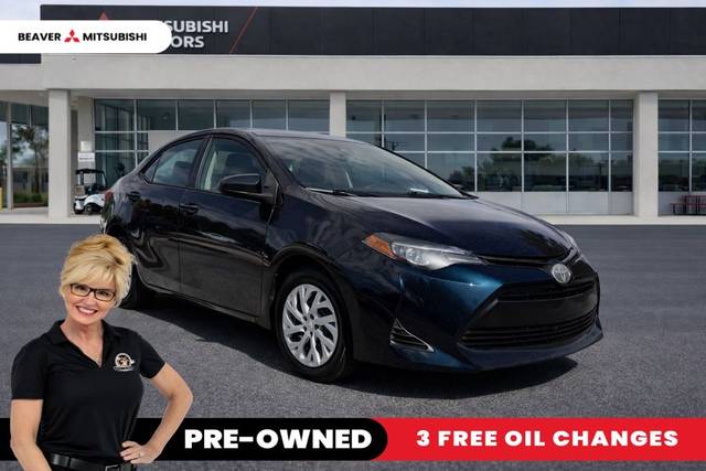 2019 Toyota Corolla LE FWD photo