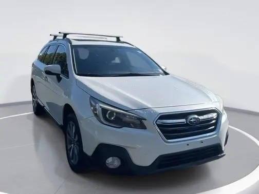 2019 Subaru Outback Touring AWD photo