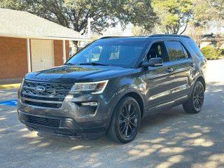2019 Ford Explorer XLT FWD photo