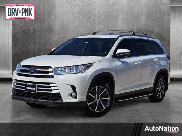 2019 Toyota Highlander XLE FWD photo