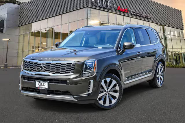 2020 Kia Telluride S AWD photo
