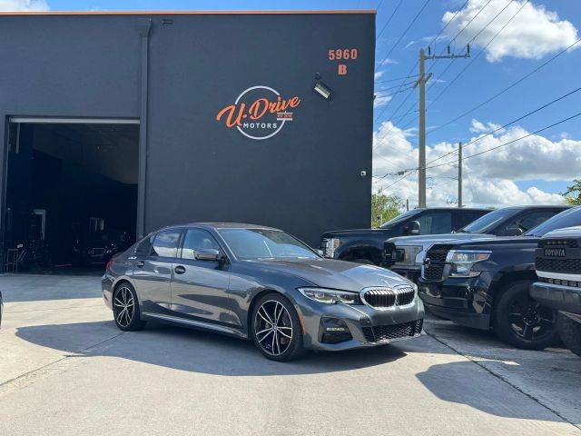 2019 BMW 3 Series 330i RWD photo