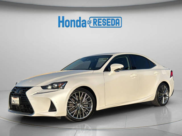 2019 Lexus IS IS 300 RWD photo