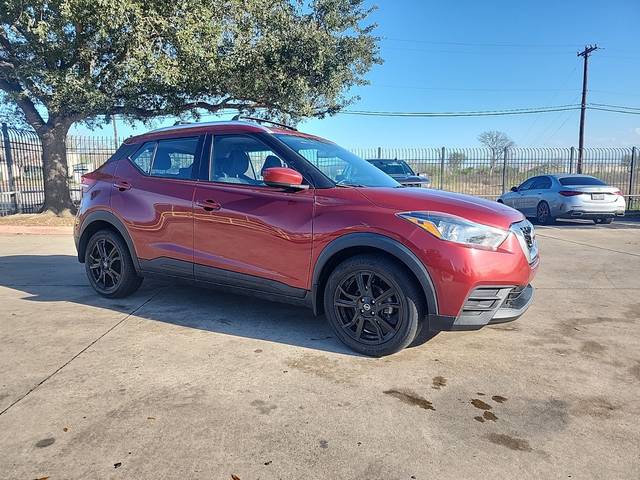 2019 Nissan Kicks SV FWD photo