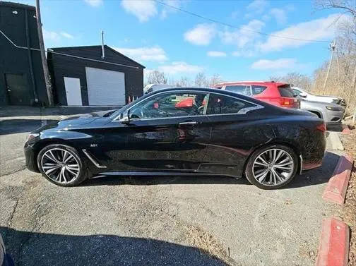 2017 Infiniti Q60 3.0t Premium AWD photo