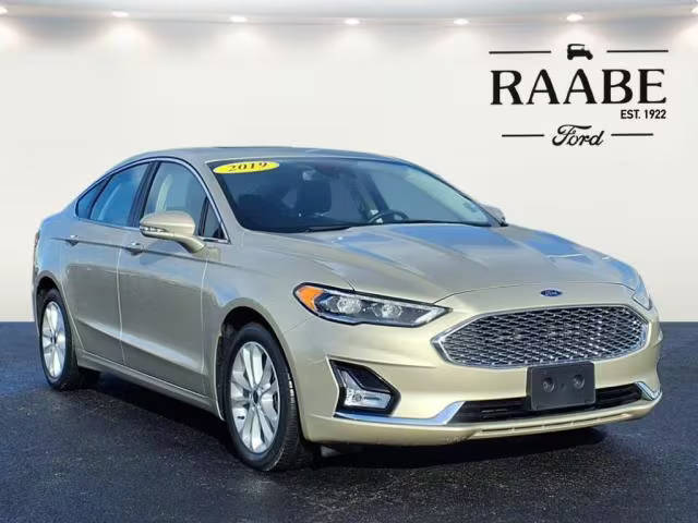 2019 Ford Fusion Energi Titanium FWD photo