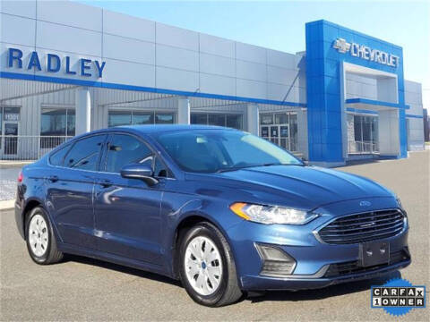 2019 Ford Fusion S FWD photo