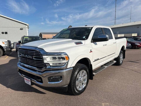 2019 Ram 2500 Laramie 4WD photo