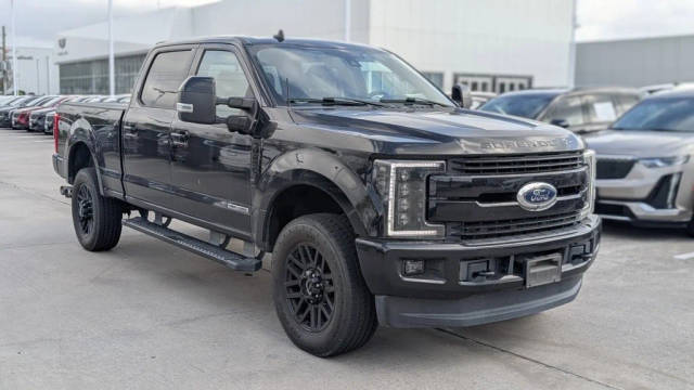 2019 Ford F-250 Super Duty LARIAT 4WD photo