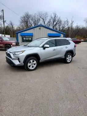 2019 Toyota RAV4 XLE AWD photo