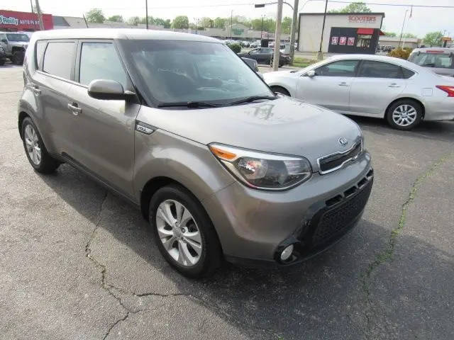 2016 Kia Soul + FWD photo