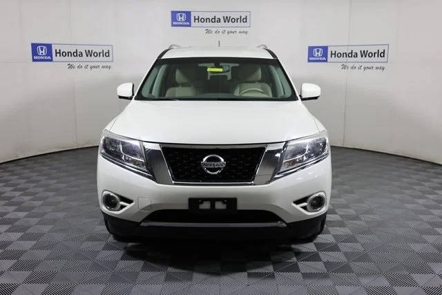 2015 Nissan Pathfinder SL 4WD photo