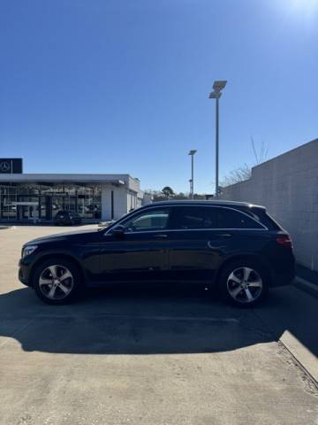 2016 Mercedes-Benz GLC-Class GLC 300 RWD photo
