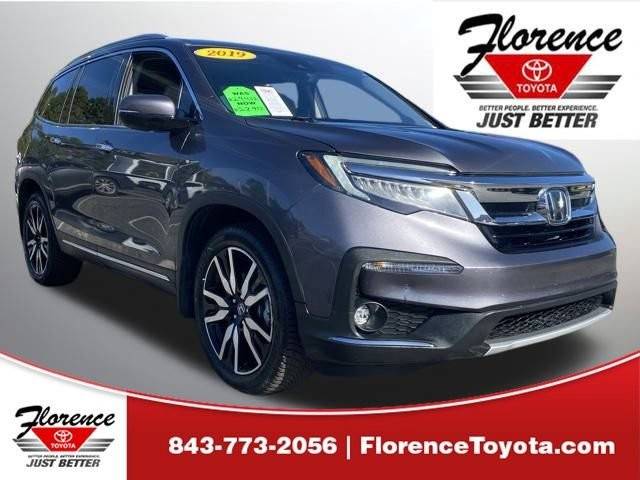 2019 Honda Pilot Touring 8-Passenger AWD photo