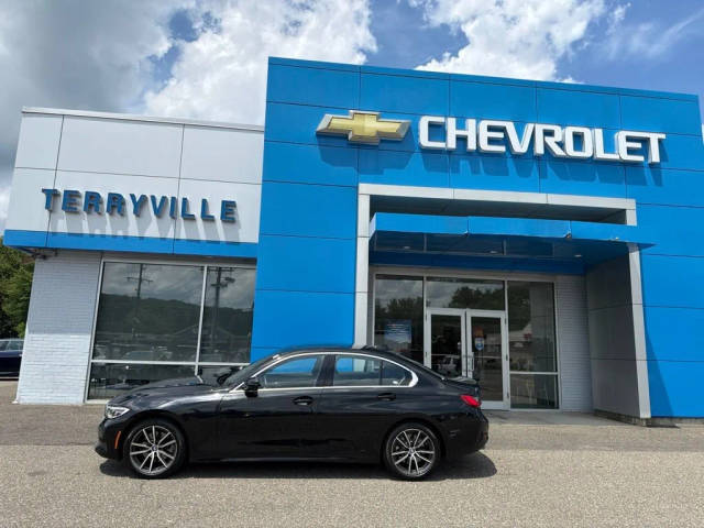 2019 BMW 3 Series 330i xDrive AWD photo