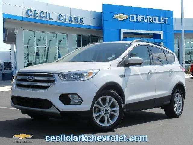 2019 Ford Escape SEL FWD photo