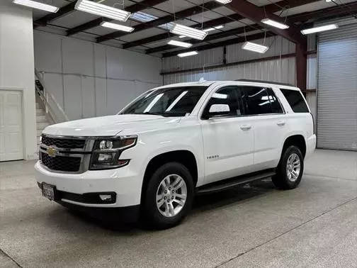 2018 Chevrolet Tahoe LT 4WD photo