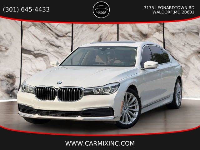 2019 BMW 7 Series 740i RWD photo