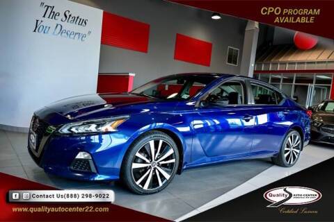 2019 Nissan Altima 2.5 SR AWD photo