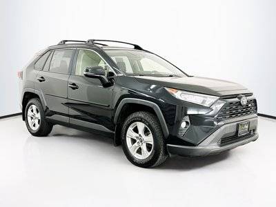 2019 Toyota RAV4 XLE AWD photo