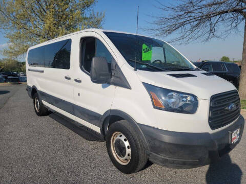 2019 Ford Transit Passenger Wagon XL RWD photo