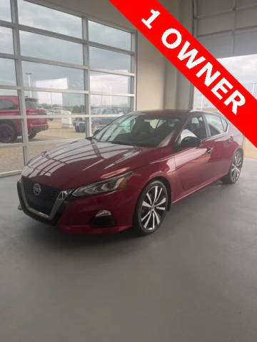 2019 Nissan Altima 2.5 SR FWD photo