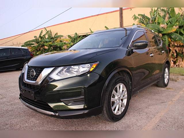 2019 Nissan Rogue SV FWD photo