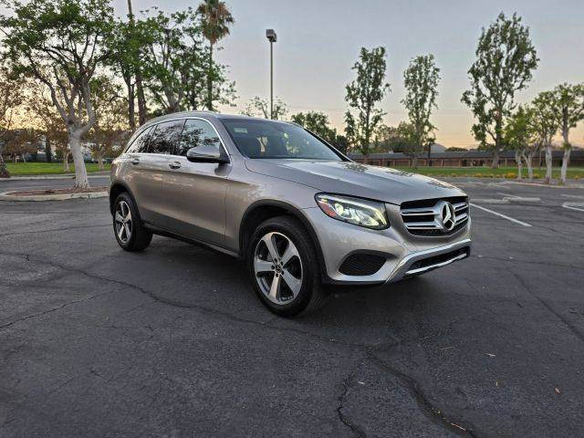 2019 Mercedes-Benz GLC-Class GLC 300 RWD photo