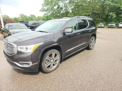 2018 GMC Acadia Denali AWD photo