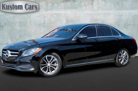 2016 Mercedes-Benz C-Class C 300 RWD photo