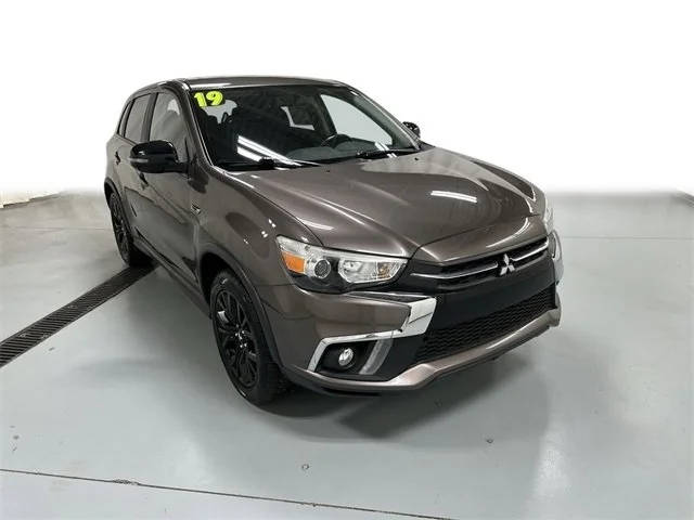 2019 Mitsubishi Outlander Sport LE 2.0 4WD photo