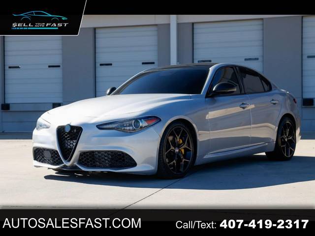 2019 Alfa Romeo Giulia Sport RWD photo
