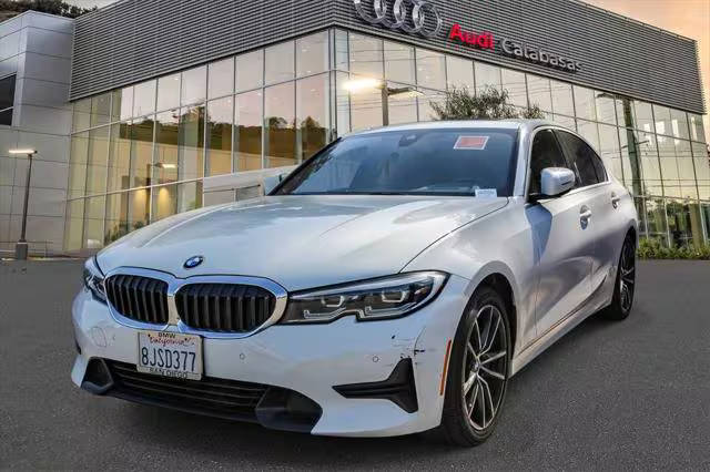 2019 BMW 3 Series 330i RWD photo