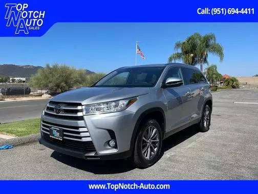 2019 Toyota Highlander XLE FWD photo