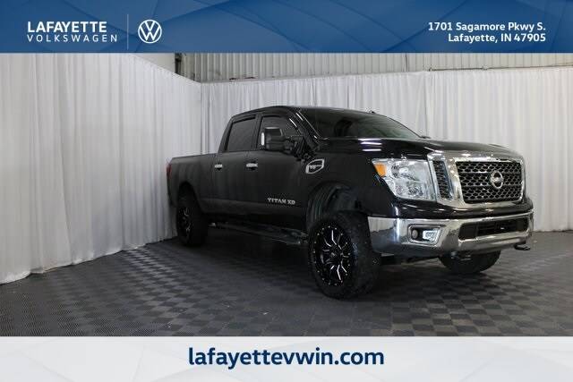 2018 Nissan Titan XD SV 4WD photo