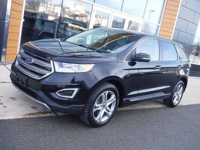 2017 Ford Edge Titanium FWD photo