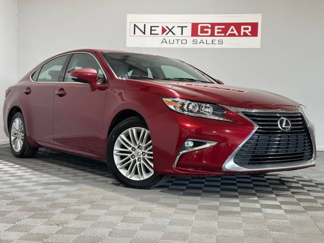 2016 Lexus ES  FWD photo