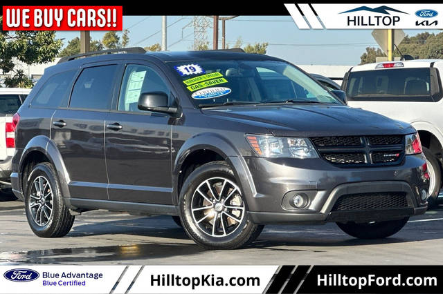 2019 Dodge Journey SE FWD photo