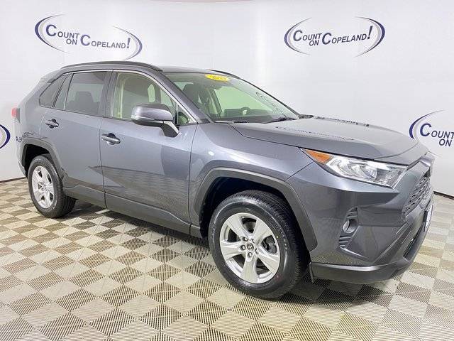 2019 Toyota RAV4 XLE AWD photo