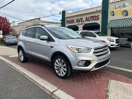 2019 Ford Escape SEL 4WD photo