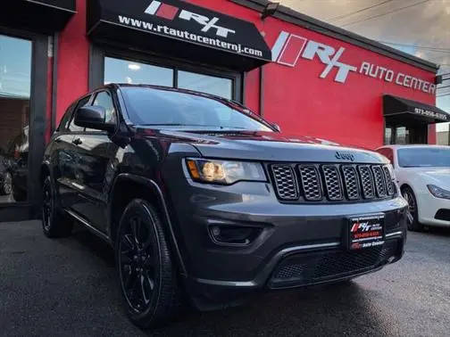 2019 Jeep Grand Cherokee Altitude 4WD photo