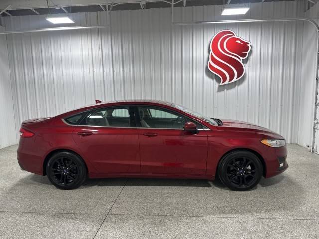 2019 Ford Fusion SE FWD photo