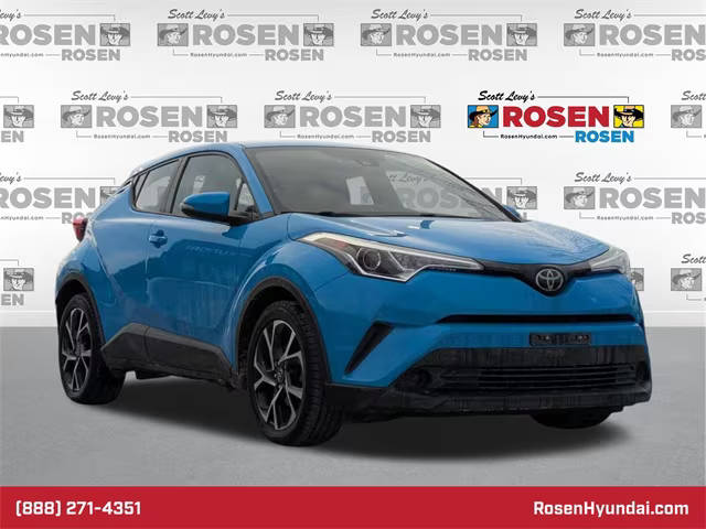 2019 Toyota C-HR XLE FWD photo