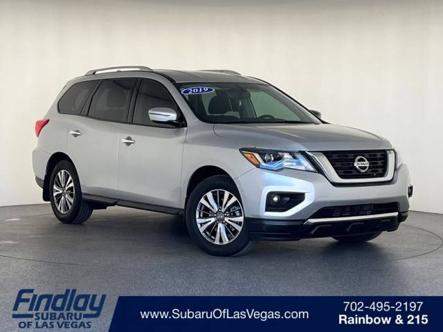 2019 Nissan Pathfinder SV FWD photo