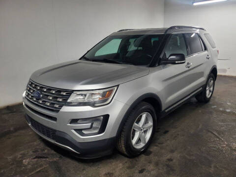 2016 Ford Explorer XLT 4WD photo