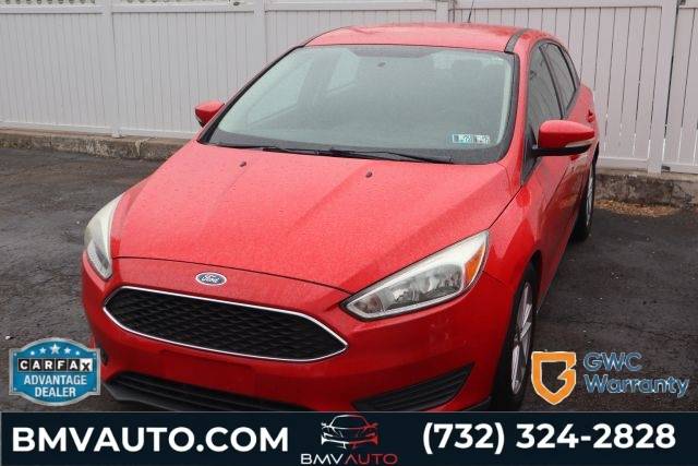 2017 Ford Focus SE FWD photo