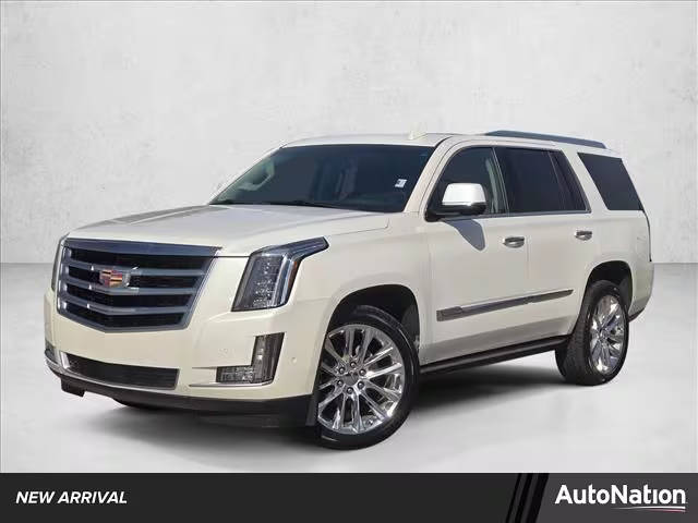 2019 Cadillac Escalade Premium Luxury 4WD photo