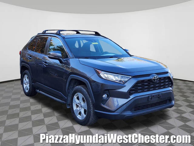 2019 Toyota RAV4 XLE AWD photo