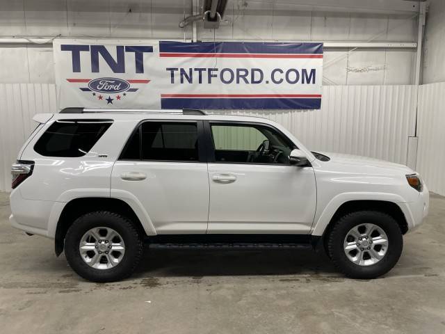 2019 Toyota 4Runner SR5 Premium 4WD photo